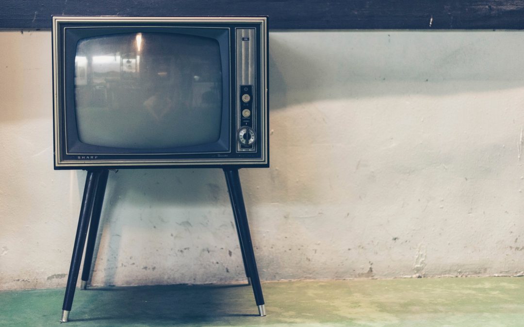 The Pleasures and Pains of the Small Screen